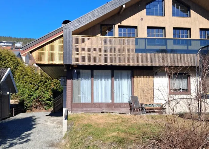 Oren With Bathroom, Private Entrance *
