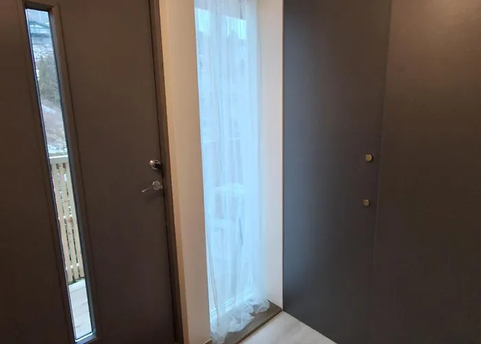 Oren With Bathroom, Private Entrance Apartment *