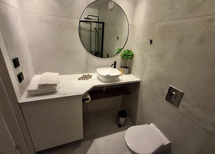 Oren With Bathroom, Private Entrance * Drammen